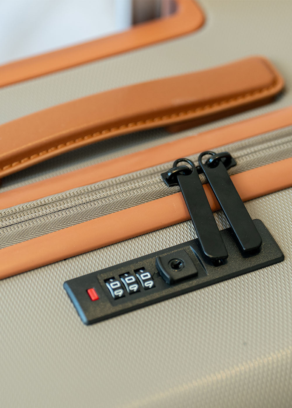 VALISE MOYENNE CHANGI TAUPE